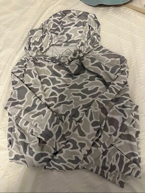 BURLEBO Gray & White Camo Hoodie